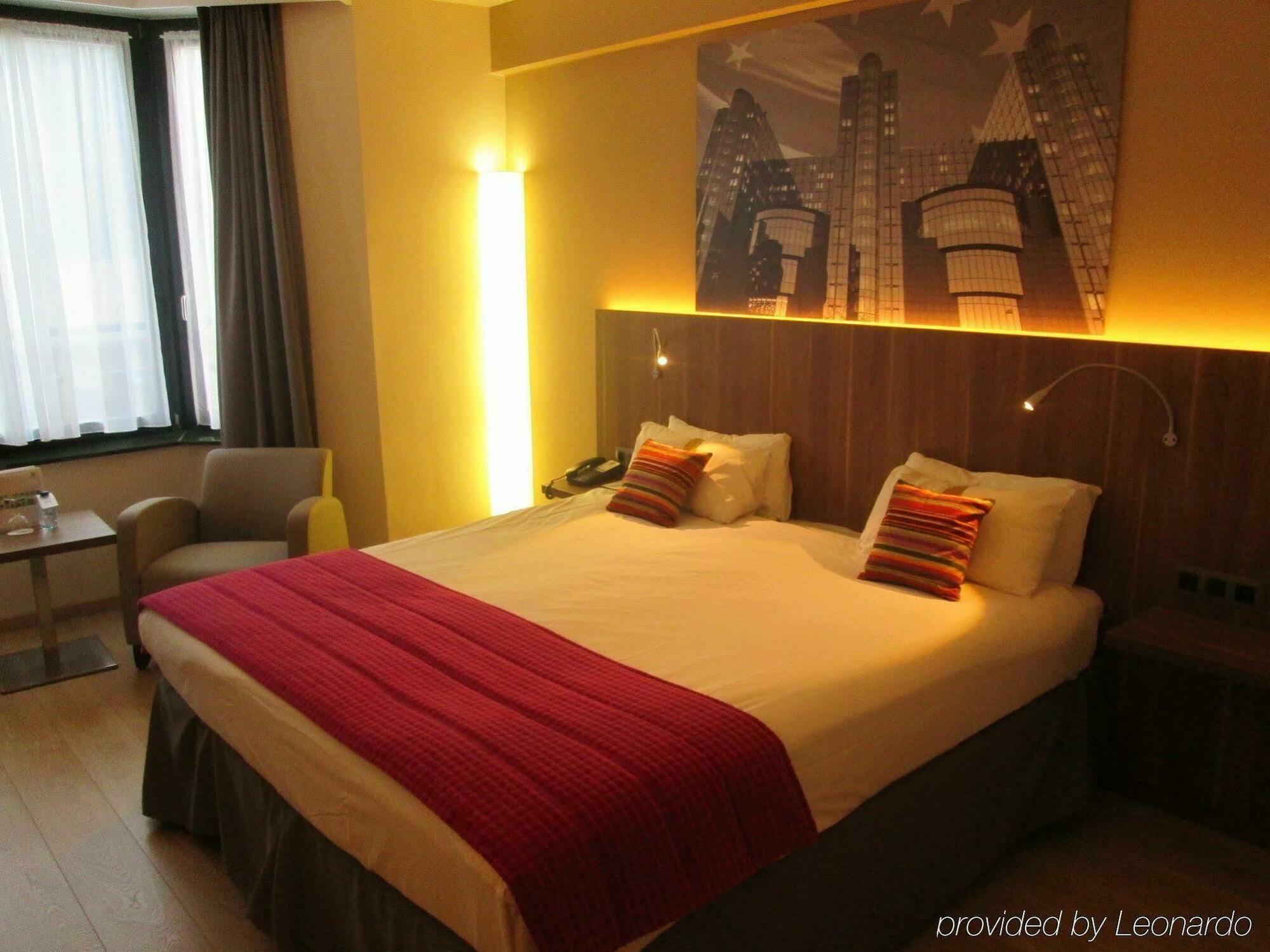 Holiday Inn Brussels Schuman, An Ihg Hotel Dış mekan fotoğraf